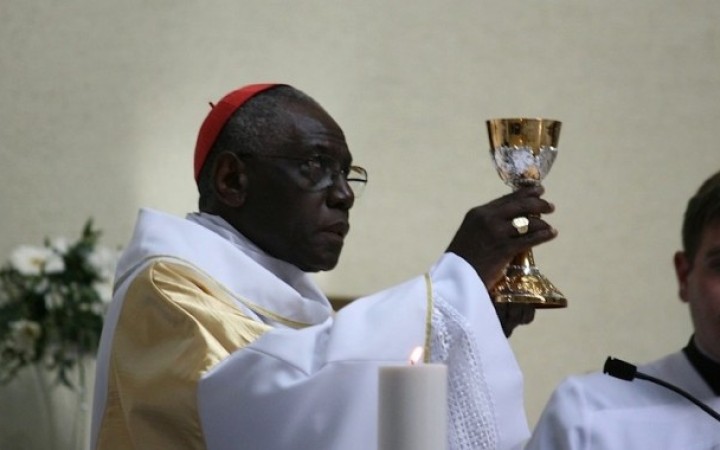 Vatikán zakročil proti liturgickým prešľapom