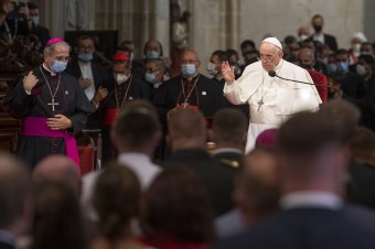 Františkove programové usmernenia volajú po novom pastoračnom pláne cirkvi