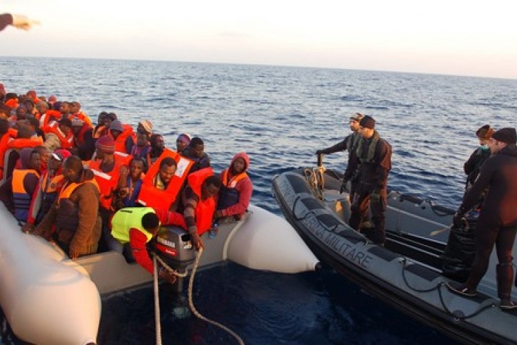 Pri ďalšej migračnej kríze by boli jesenné voľby v strednej Európe nepredvídateľné