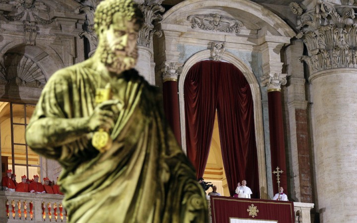 Prečo by sa mal František pustiť do reformy konkláve