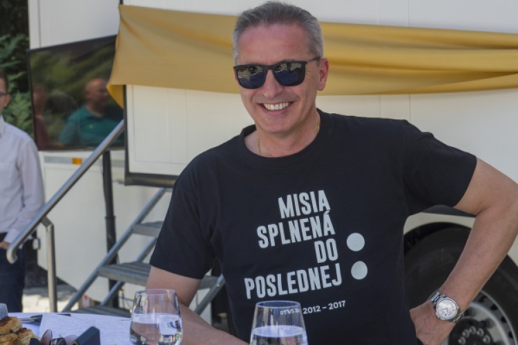 Výmenu riaditeľa RTVS sprevádzajú aj zmeny v manažmente