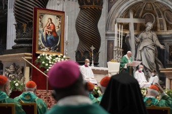 Pápež František otvoril omšou vo Vatikáne synodálny proces, trvať bude dva roky
