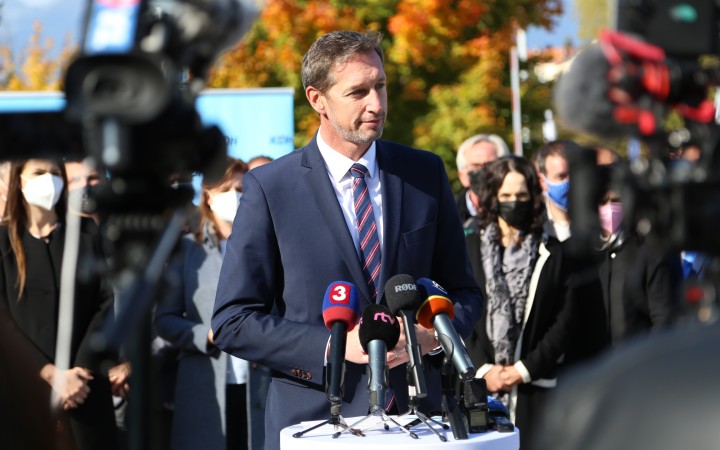 KDH žiada 8 volebných obvodov: Politické elity sú odtrhnuté od života