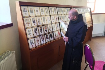 Františkán zhromaždil 471 relikvií. Nepovažuje to však za zbierku ani za mágiu