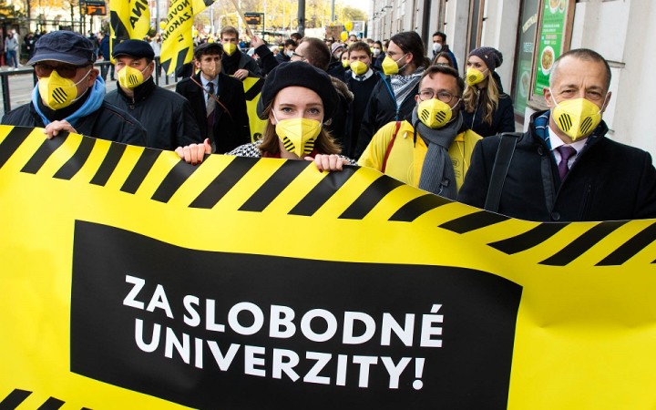 Ako študenti protestovali proti Gröhlingovej reforme vysokých škôl