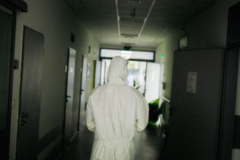 Nemocnice za nimi smútia, v tretej vlne nemajú toľko času