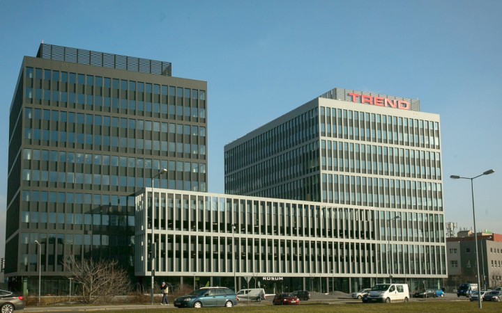 Penta a médiá, dve sklamania po troch rokoch