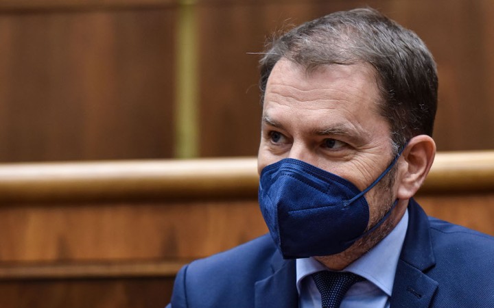 Ak udrie omikron, treba obmedziť pohyb pre ľudí nad 60 rokov, vyhlásil Matovič