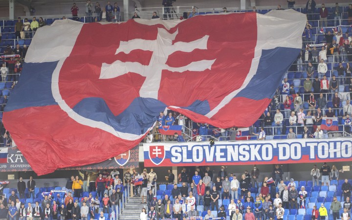 Cítiť národne a myslieť vo veľkom
