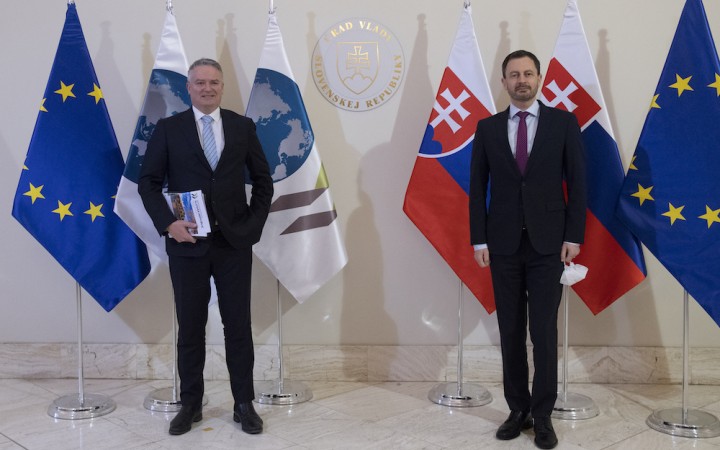 OECD nám opäť ukazuje zrkadlo, ktoré nás môže posunúť vpred, tvrdí premiér