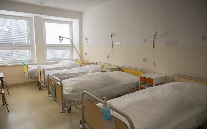 Je naozaj jednolôžková nemocničná izba luxus?