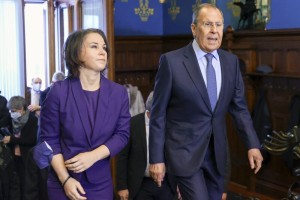 V Nemecku rastie tlak na zmenu kurzu Berlína voči Moskve