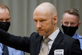 Breivik je rovnako nebezpečný ako v roku 2011, tvrdí súdna psychiatrička