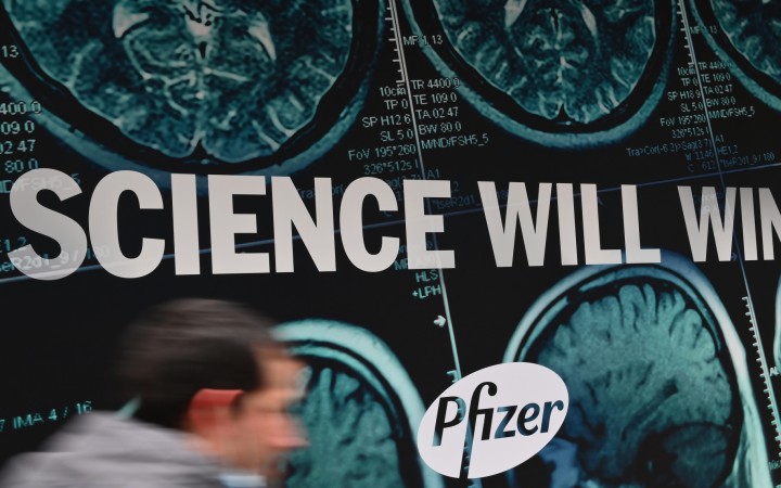 A vám sa nezdá, že nás ten Pfizer zavádza?