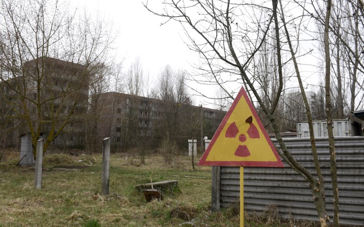 Ukrajinci posilnili vojenské hliadky v zakázanej zóne pri Černobyle